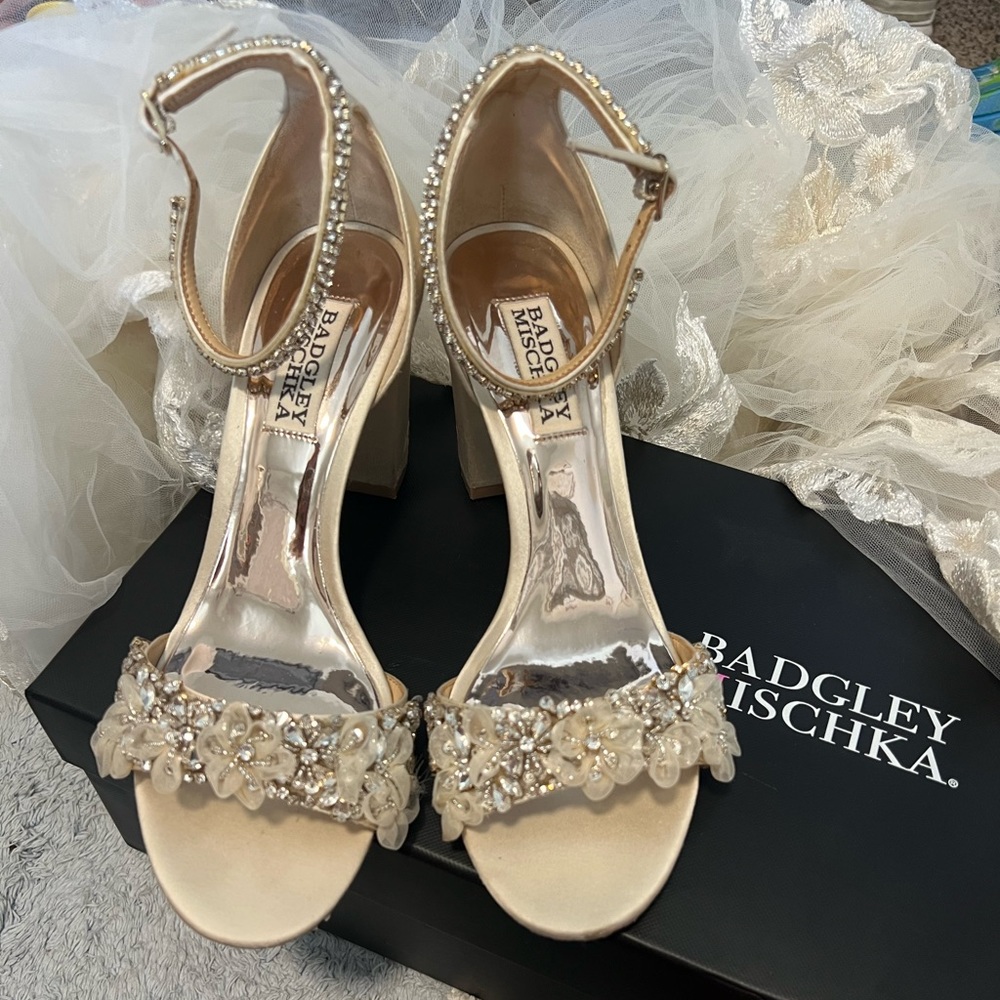 BADGLEY MISCHKA HEELS